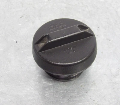 Tapa del tanque de combustible de gasolina 94 Harley Touring Ultra Classic EVO 61274-92 Foto 1 de 2