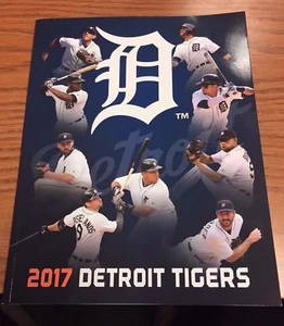 2017 DETROIT TIGERS YEARBOOK PROGRAM W/ ILITCH COMMEMORATIVE PHOTO New Old Stock - Picture 1 of 4