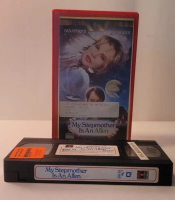 MY STEPMOTHER IS AN ALIEN ~ BIG BOX EX RENTAL VHS VIDEO AYKROYD / BASINGER 1988 - Image 1 of 4