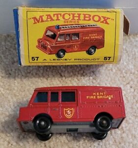 Lesney Streichholzschachtel Land Rover Feuerwehr Nr. 57 Kent Feuerwehr mit Box Spielzeug Auto