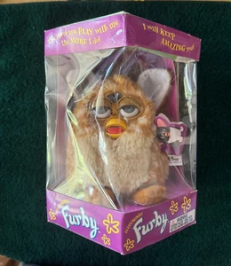 Tiger Electronics ~ colore giraffa Furby ~ scatola sigillata ~ nuovo con scatola ~ controlla foto - Foto 1 di 7