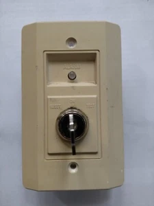SYSTEM SENSOR RTS451KEY REMOTE TEST STATION (free shipping) - Picture 1 of 7