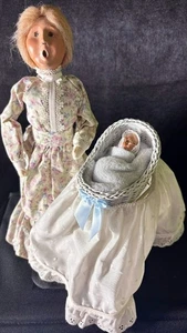 Byers Choice Woman with Baby in Bassinet Signed and Dated 2002 - Picture 1 of 11