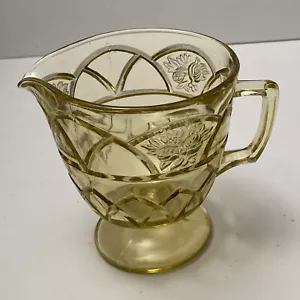 Vintage Federal Glass Rosemary (Dutch Rose) Amber Footed Creamer - Picture 1 of 4
