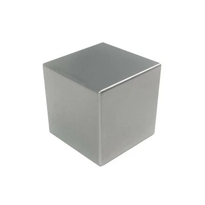 Cubo de tungsteno de 1" Foto 1 de 3