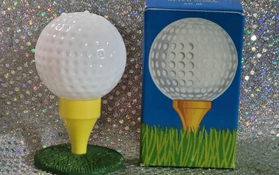 Botella de pelota de golf Avon SPICY Aftershave TEE-OFF ~ COMPLETA 3 oz de colección ~ nueva en caja ~ envío rápido Foto 1 de 4