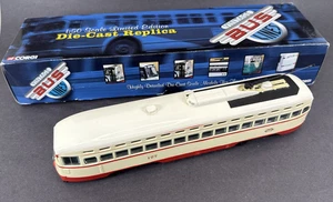 Corgi Vintage Bus Lines US55026 PCC Streetcar DSR 107 Maßstab 1:50 Limited Edition - Bild 1 von 10