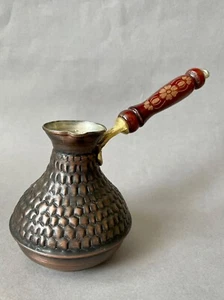 Unique Honeycomb Textured Copper Pot - Rustic Charm for Foodies and Coffee Lover - Picture 1 of 12