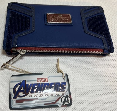 Cartera Loungefly Avengers Capitán América Fin Juego Marvel Comic  Foto 1 de 4