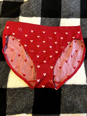 Victoria’s Secret 无痕内裤/拖鞋内裤 ~ 红色带粉红色心形 ~ 大号 ~ 全新带标签! — 第 1/3 张图片