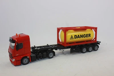 SIKU 3922 Mercedes Benz Arocs Truck With Tank Container Danger 1:50 New Boxed - Image 1 of 4
