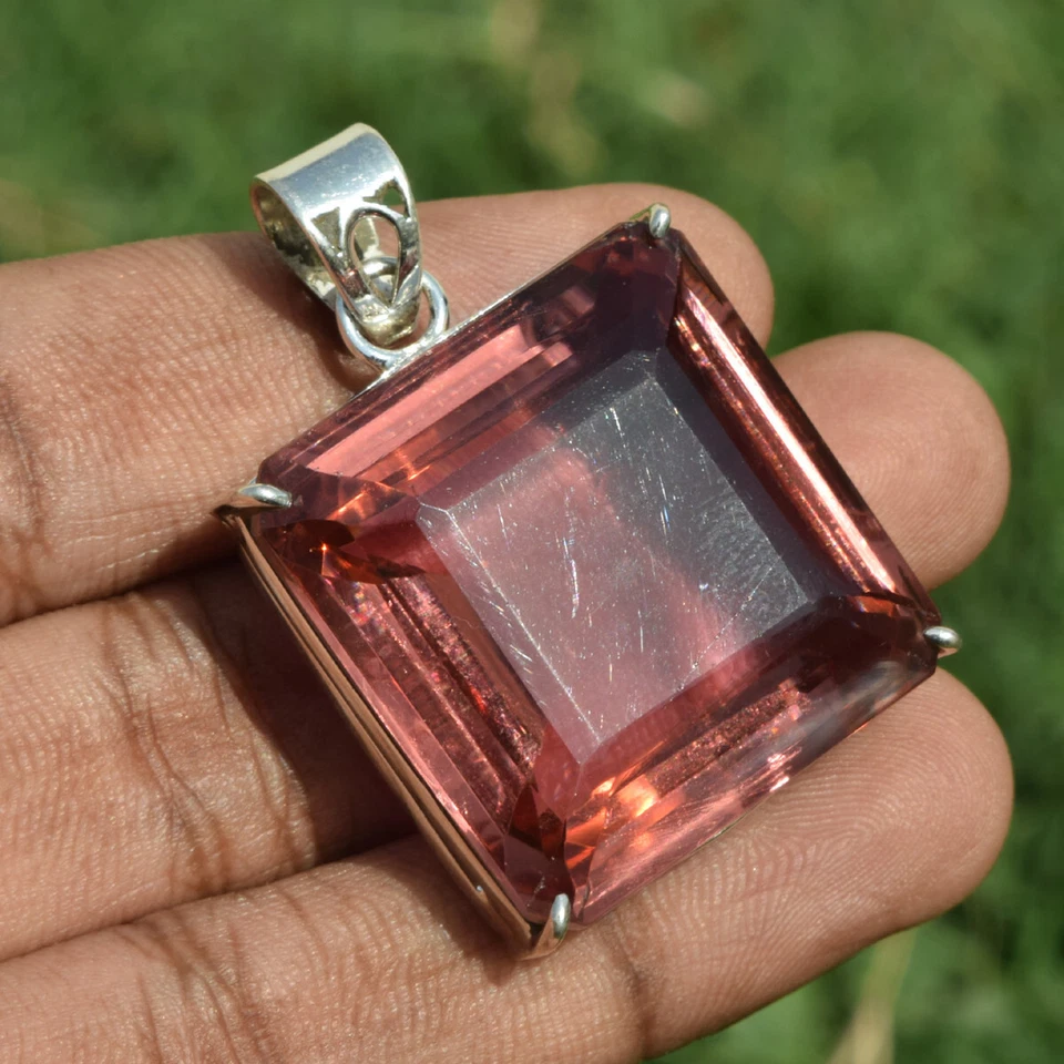 Color-Changing Alexandrite 925 Silver Square Cut Pendant 51 Carat Hydrothermal - Image 1 of 2