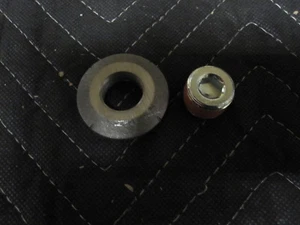 Differential Weld In Oil Drain Fitting & Plug Kit for Ford 9" * 1/2" bung & plug - Bild 1 von 5