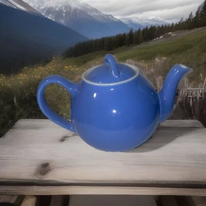Vintage Hall Pottery Four Cup Blue (Lipton Style) Tea Pot with Lid (loc P-16-5) - Picture 1 of 10