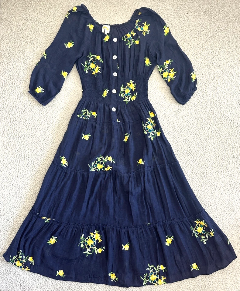 无花果与花朵娇小尺寸 PXL 绿色花卉刺绣缩褶腰长裙 — 第 1/4 张图片