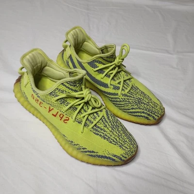 Talla 11.5 - Adidas Yeezy Boost 350 V2 Bajo Semi Congelado Amarillo 'McChicken' Sin Caja Foto 1 de 4