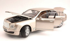 Ixo model RAT43800GO BENTLEY MULSANNE 2010 GOLD 1:18 Modellino - Foto 1 di 1