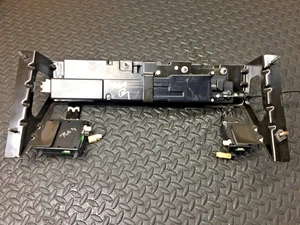 05-13 Corvette C6 cupé conjunto de bloqueo de pestillo de maletero trasero tirar hacia abajo #3 7664 - Imagen 1 de 8