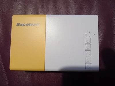 Excelvan YG300 Mini Portable LCD Pocket Projector. Never used. - Image 1 of 4