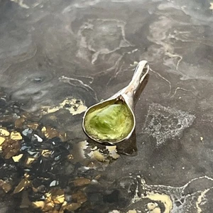 925 Silber Anhänger mit Chrysolith – Handgefertigt - Bild 1 von 4