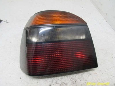 ARRIÈRE UP LIGHT GAUCHE VW Golf III (1H1) Hatchback 1.4 CL (AEX) 1H6945111B - Photo 1/3