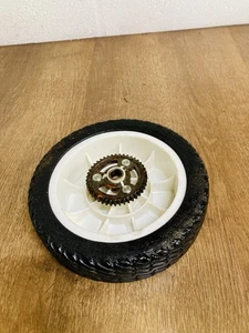 ORIGINAL OEM TORO/LAWNBOY TEIL # 92-1042 RAD; RASENBOY RAD SILBER SERIE - Bild 1 von 3