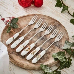 Juego de 6 tenedores de pastelería navideña Royal Worcester Wrendale Designs - Imagen 1 de 3