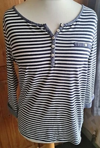 A Navy, White & Grey Cotton Top by F&F Size 16 - Picture 1 of 2
