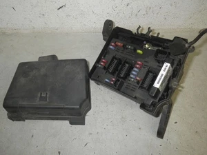 SCATOLA FUSIBILI Peugeot 206 (2A/C/H/J/S) 9650663980 - Imagen 1 de 1