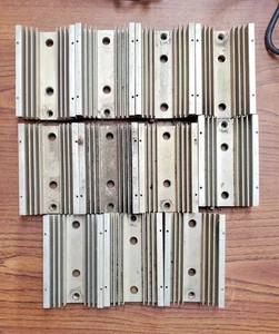 (11-PCS) Aluminum Heat Sinks Gold Brand Unknown (VR17) - Picture 1 of 8
