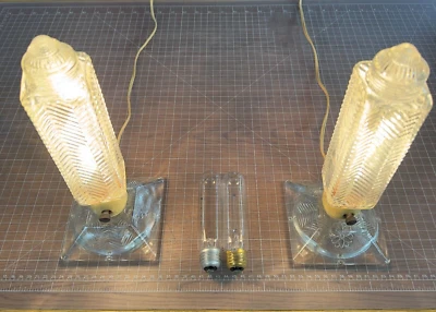 Vintage Art Deco Bullet Torpedo Skyscraper Glass Boudoir Table Lamp Light Pair - Image 1 of 4