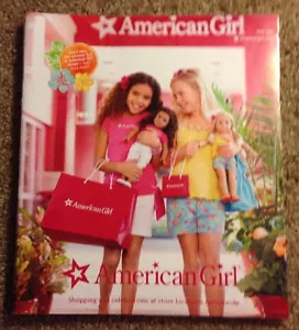 American Girl 2014 Catalog Featuring Isabelle! Summer Sets! - Imagen 1 de 4