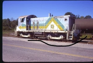 mm108 Orig. Slides SSD RR Company 1002 at Savanna, GA 10-8-79 - Picture 1 of 1
