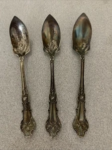 3 1847 Rogers Bros XS Triple Plate "Charter Oak" Obstlöffel No Mono - Bild 1 von 5