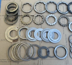 MIX LOT 39 Pieces Manuel TRANSMISSION REBUILD PARTS T18 T19 SM465 NP435 NP542 - Picture 1 of 5