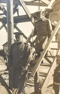 Gebraucht - Postkarte 1919 - General Pershing & Kriegsminister: Bäcker. #-7738 - Bild 1 von 15