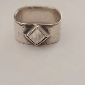 VINTAGE STERLING SILVER LIGHT PURPLE CLOUDY QUARTZ MODERNIST RING SZ 7.75 925 - Picture 1 of 4