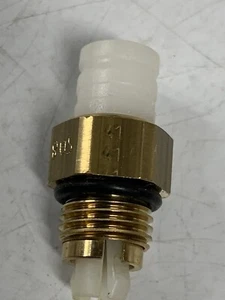 Genuine BMW Air Suspension Air Fitting Connection OEM 37226754370 -  VOSS (1) - Bild 1 von 4