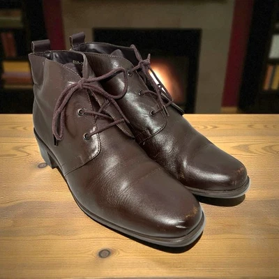 Vintage Naturalizer Woman's Brown Leather Lace Up Ankle Boots, Sz 6.5 M — 第 1/4 张图片