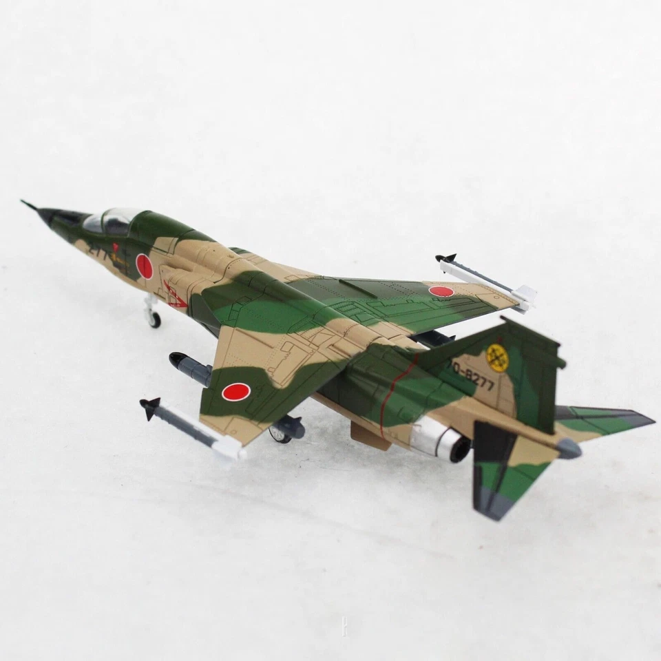 Modello Aereo Militare 1:100 Lega Diecast Mitsubishi F-1 Caccia Japan Collezione - Immagine 1 di 4