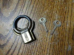 Vintage No. 143 Sterling Jr Lock Minneapolis, MN Made in USA Working w/ 2 Keys - Picture 1 of 5