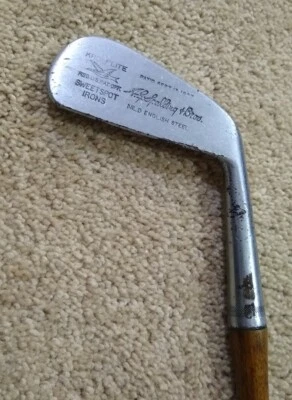 A.G.Spalding & Bros 1927  "KRO-FLITE SWEET-SPOT" Forged 2 Iron Hickory Shaft RH - Image 1 of 4