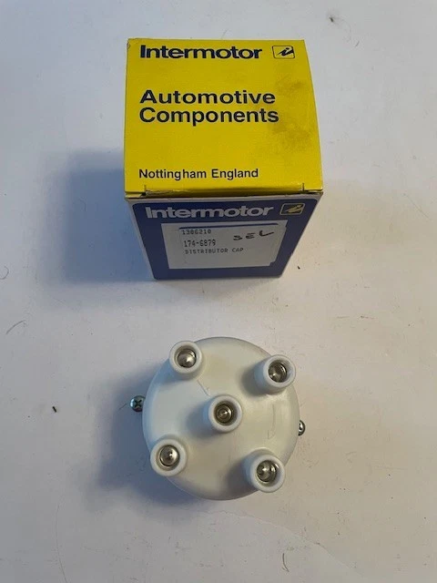 Volvo 240 Distributor Cap by Intermotor  #1306210   New Aftermarket - Image 1 of 4