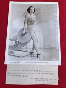 1935 HOLLYWOOD PRESSEFOTO VITAGRAPH STARLET JUNE TRAVIS GARDEROBE BADEANZUG - Bild 1 von 7