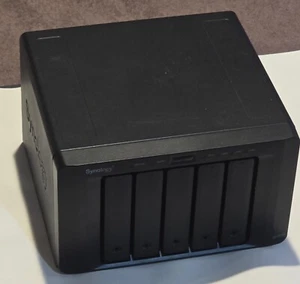 Five Bay Synology NAS Disk Station 1513+ 5 bays Use any drive SHR2 DSM 7.1 comp. - Photo 1/8