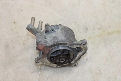 2017-2020 Infiniti Q60 3.0l Water Pump OEM JF79 - Image 1 of 4