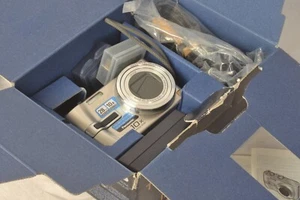 Panasonic Lumix DMC-TZ3 Digitalkameras TEILE: teilweise funktionsfähig - Bild 1 von 11