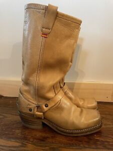 Vintage Levi’s Orange Tab Leather Harness Boots Unisex (Women’s 8/8.5)