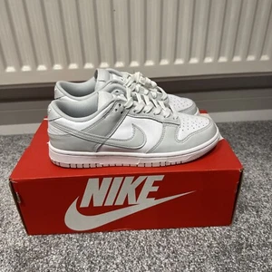 Nike Dunk Low White And Grey Photon Dust Damen Sneaker UK 5 EU40,5 - Bild 1 von 6