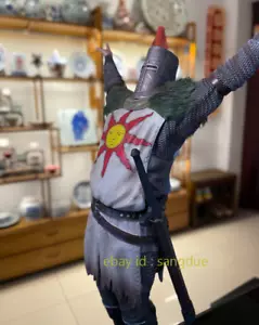 First 4 Figures Dark Souls Solaire Sun Knight Fgiure Model Statue In Stock - Picture 1 of 10